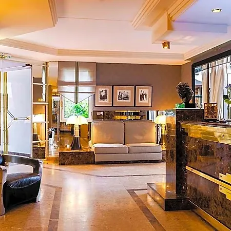 Szálloda Mermoz 4*
