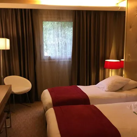 Hotell Mermoz 4*